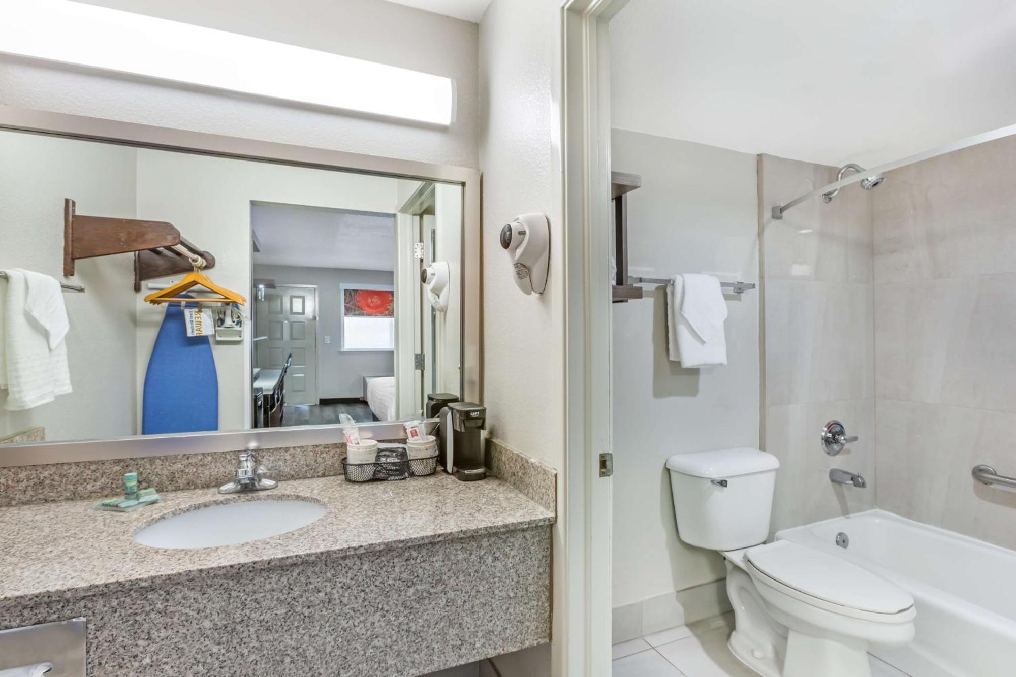 Best Western Sunland Park Inn El Paso Extérieur photo
