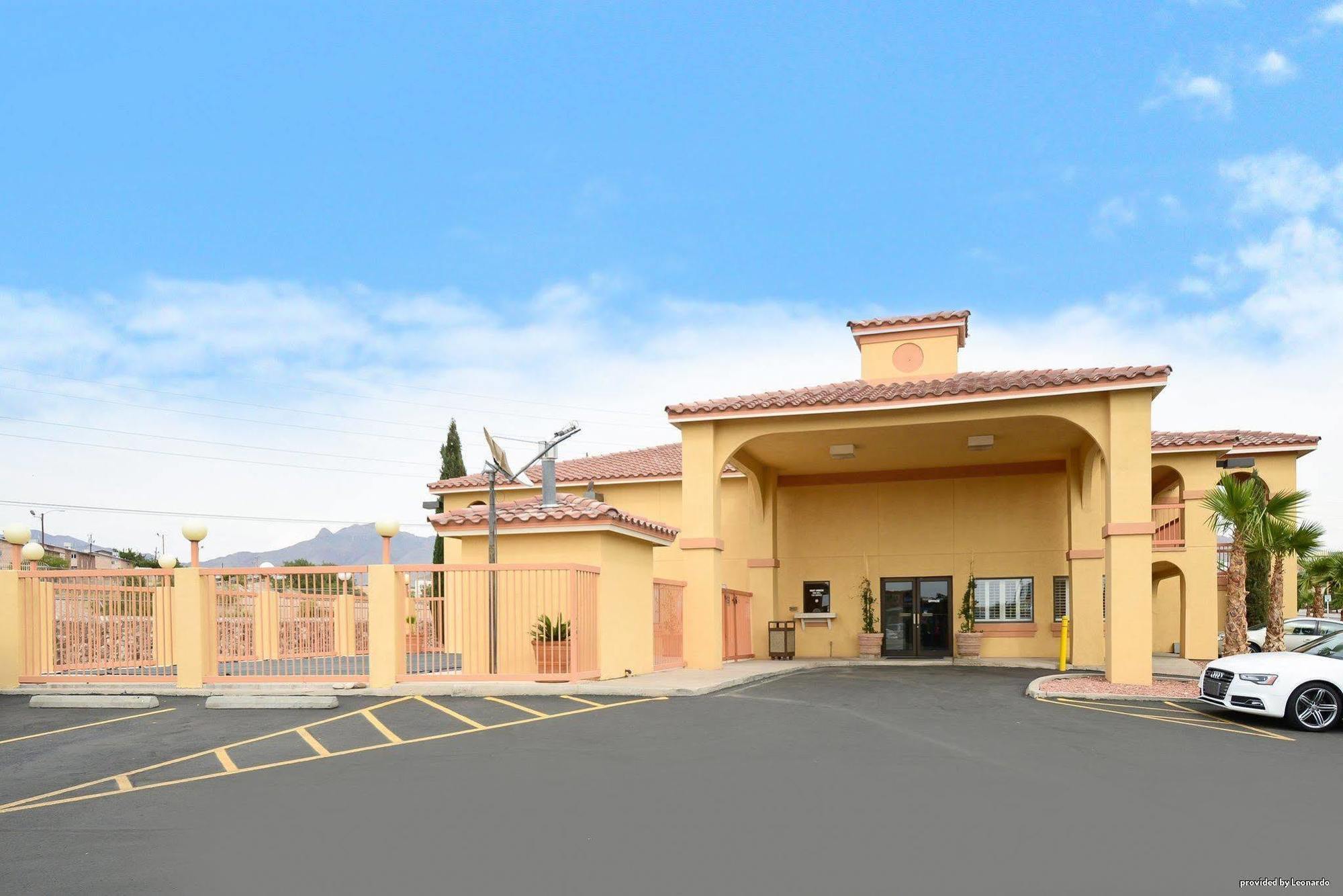 Best Western Sunland Park Inn El Paso Extérieur photo